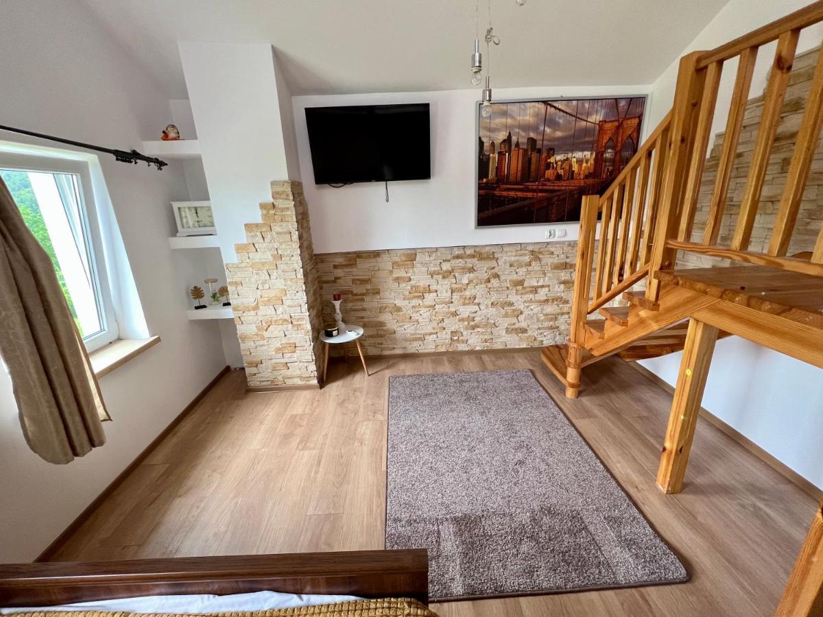 Zacisze Na Podzamczu Apartment Odrzykon Exterior photo