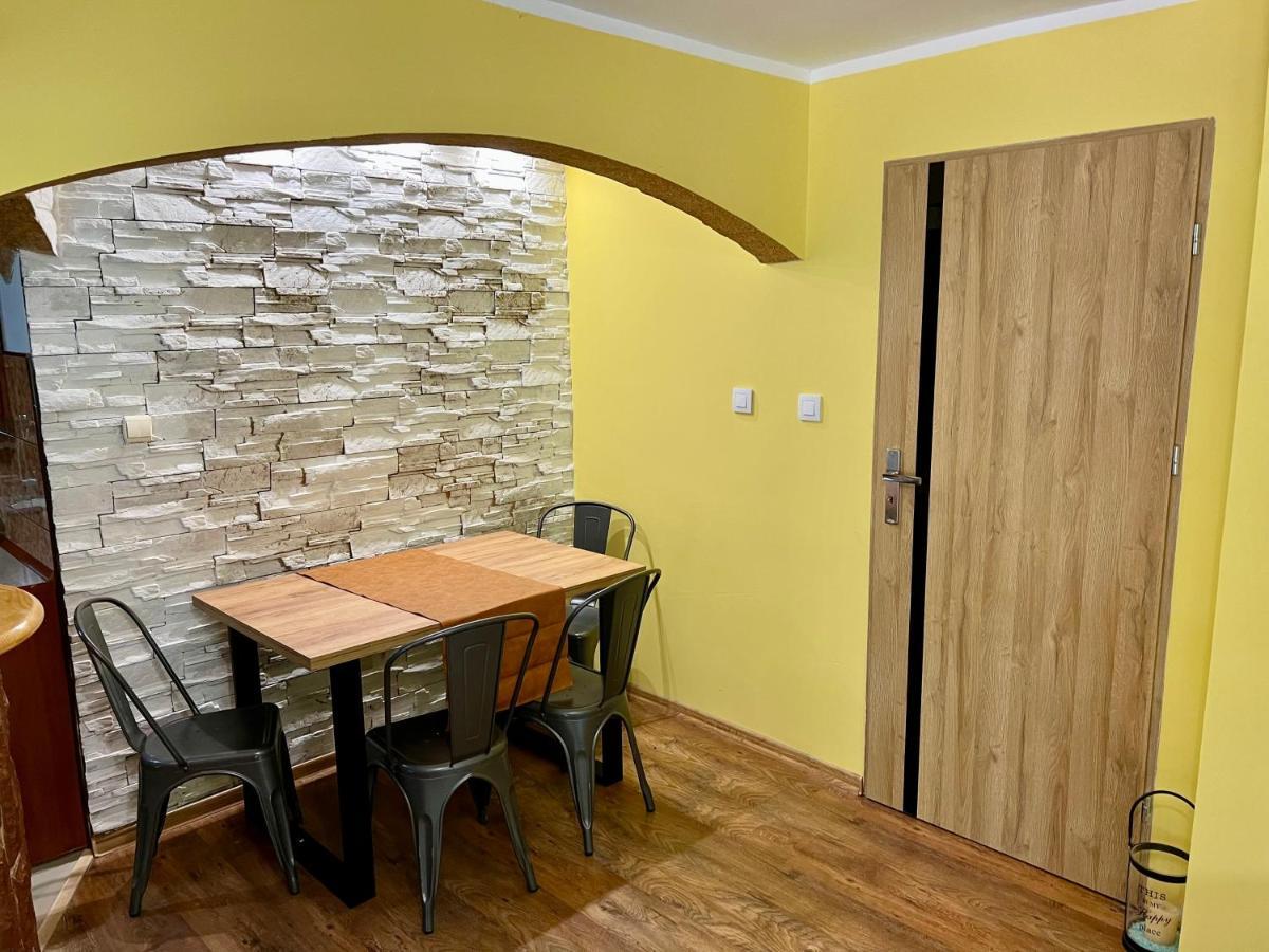 Zacisze Na Podzamczu Apartment Odrzykon Exterior photo